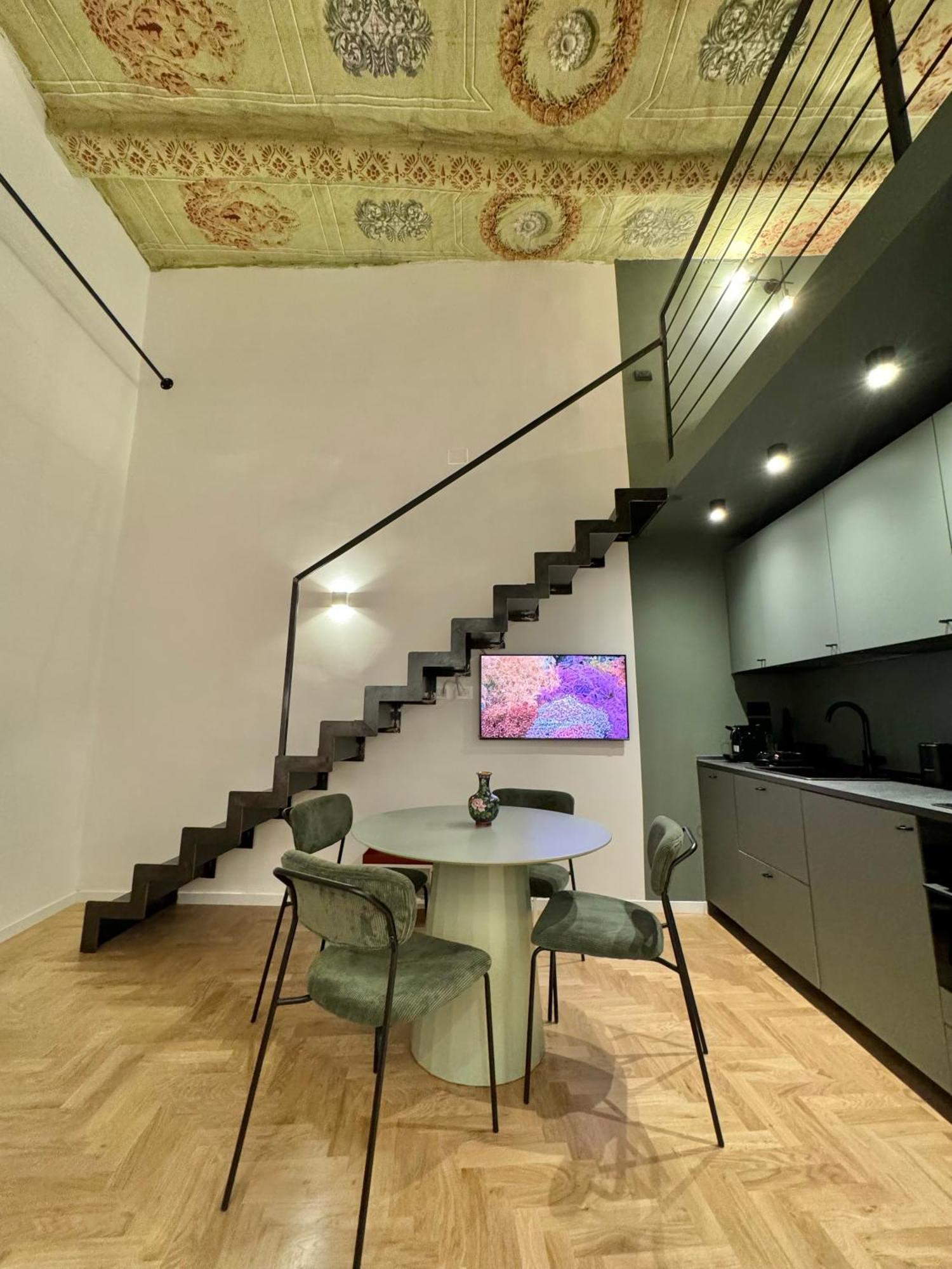 Alma De Chiaja - Design Suites & Apartments Naples Exterior photo