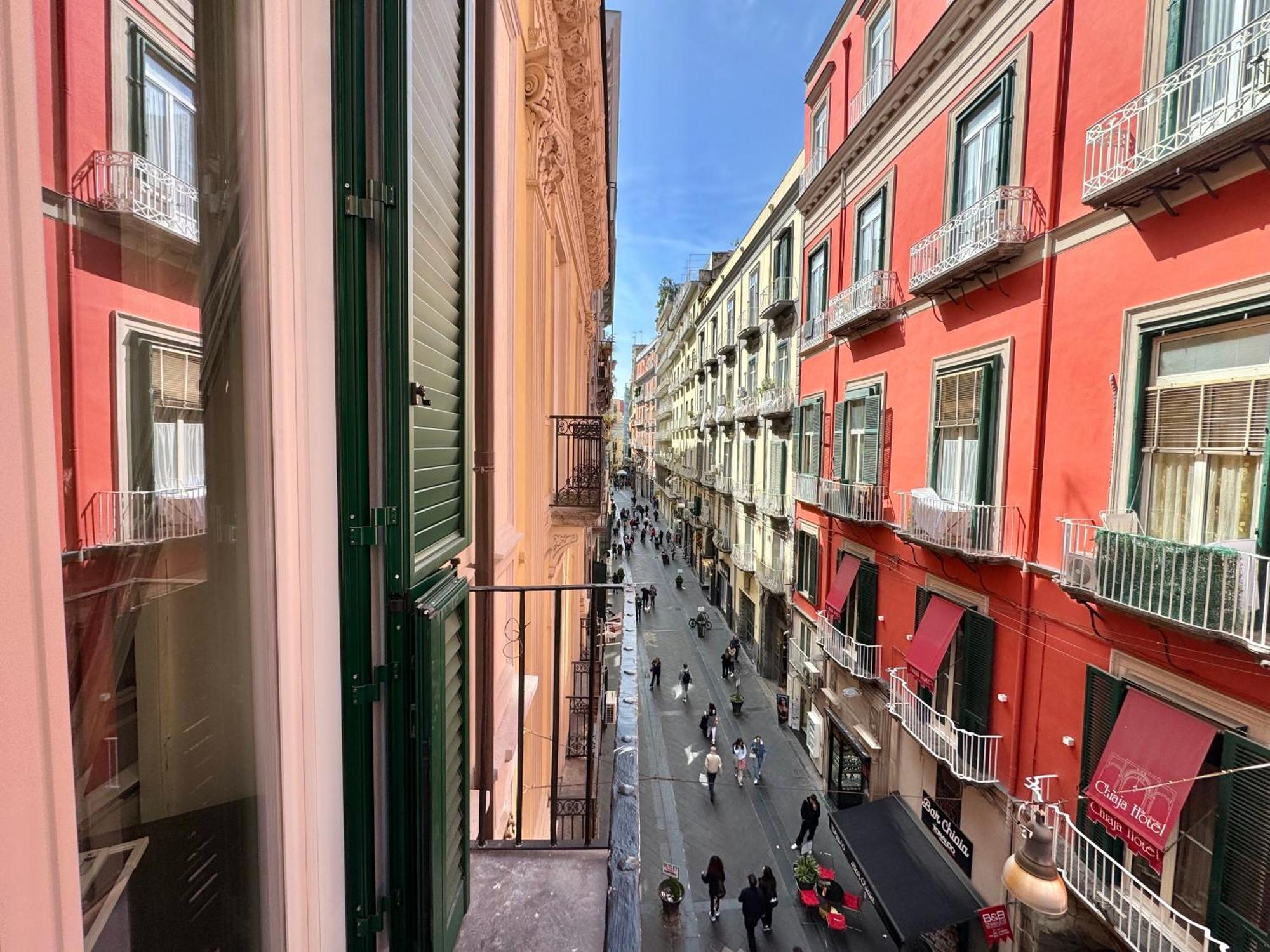 Alma De Chiaja - Design Suites & Apartments Naples Exterior photo